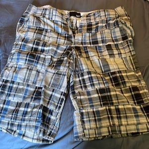 Mens BKE shorts